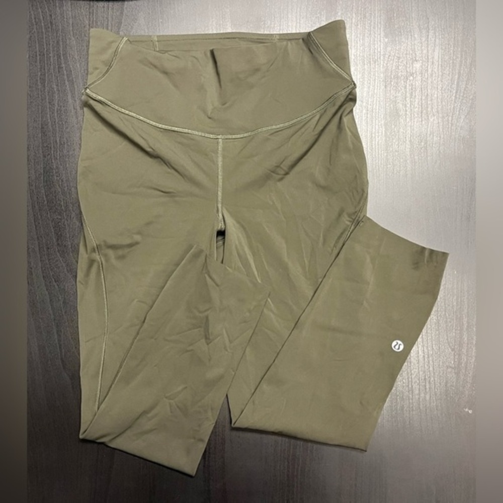 Lululemon Base Pace High-Rise Crop 23" (Olive) - Sz 8